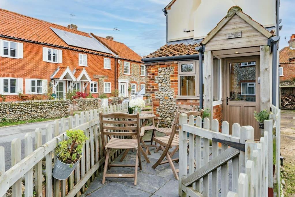 3 Mill Street - Norfolk Cottage Agency Holt  Exterior foto